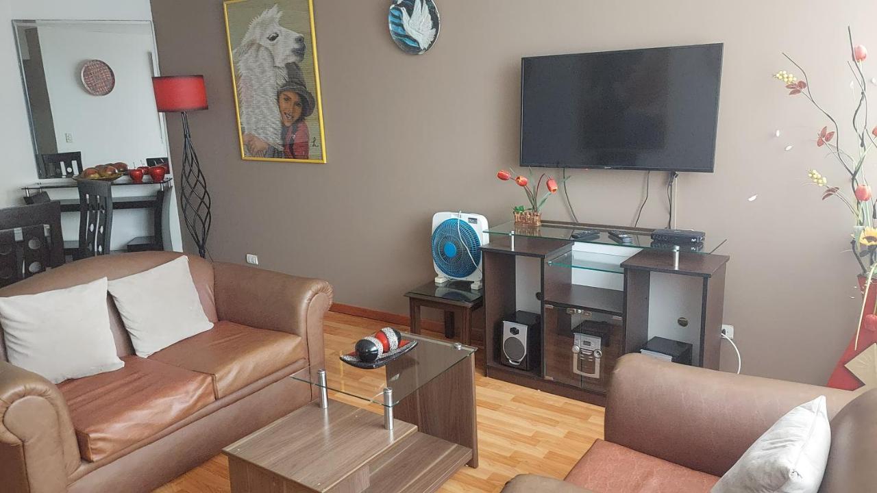 Departamento Temporal Pardo Apartment Lima Bagian luar foto